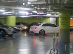 -日月光中心-停车场