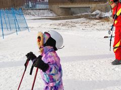 -亚布力新体委滑雪场