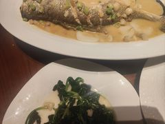 -山里亲戚(淞虹路店)
