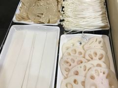 -楼外楼大刀肉传统火锅居(博学路店)