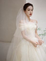 -艾朵婚纱