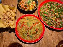 -先启半步颠小酒馆(白麓里店)