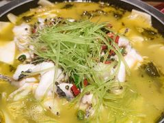 -山城外·非遗酸菜鱼(蜀都万达店)