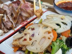 -秦君宝手擀菠菜面(金花路店)