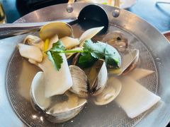 清甜椰青水浸美贝-Thai Alley泰爱里(二沙岛店)