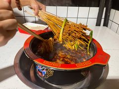 -钢管厂五区小郡肝串串香(奥克斯广场锦城万达店)