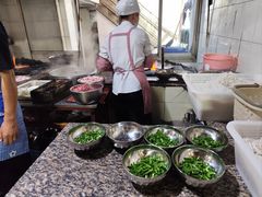 -正宗杨记普洱酸醋米线(总店)