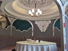 -哈啾嗨·新概念蒙餐(红星新城店)