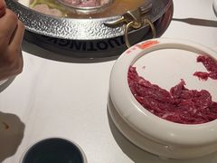 -左庭右院鲜牛肉火锅(金山万达店)