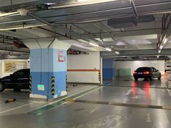 场地-环球港-停车场