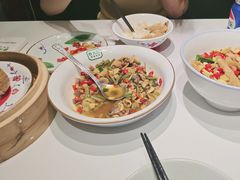 -费大厨辣椒炒肉(高铁吾悦广场店)