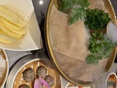 -海底捞火锅(中州万达店)