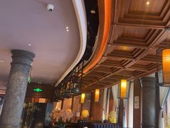 -八府香鸭·啫啫煲(华山路店)