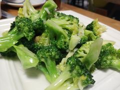 蒜泥西兰花-一盐堂本帮菜(外滩店)