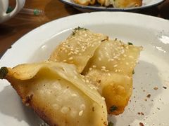 -舒蔡记生煎菜饭(云南中路店)