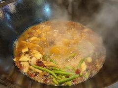 -哈尔滨烧烤·山河村铁锅炖(交大店)