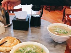 -郝刚刚羊杂割(山大店)