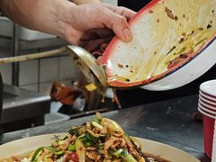 -方铲铲·成都板凳面(滨江银泰店)