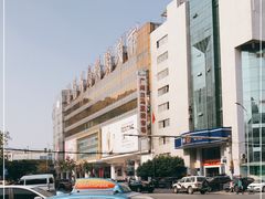 -广州白马服装市场