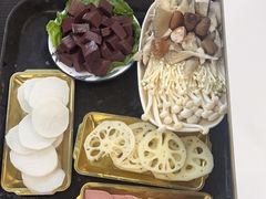 -刘少华贵州小黄牛·鲜牛肉火锅(总店)