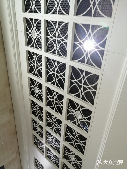 黄浦路(地铁站)图片