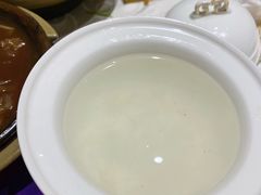 -皇冠明珠鱼翅楼(水上公园店)