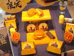 -麦当劳(龙洞店)