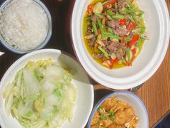 -老湘村·湖南土菜(天河维多利店)