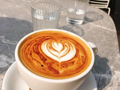 -UNI UNI(环亚凯瑟琳店)