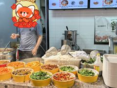 -红鼻子桂林米粉(金唐新光界店)