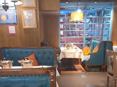 -领鲜活海鲜榴莲自助火锅(东门店)