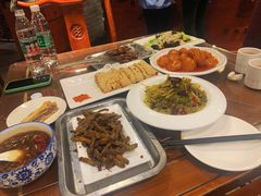 -老兰家传统烧烤炒菜泡馍(小南门店)