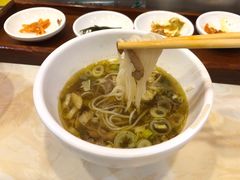 -乡党臊子面(丰庆公园店)