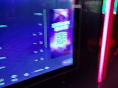 -温莎KTV(珠江路店)
