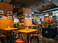-JINNS锦时 steak&pizza(浸信会礼拜堂旧址店)