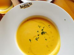 -LENBACH兰巴赫西餐啤酒坊(大连星海广场店)