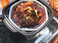 -海底捞火锅鲜切牛肉主题店(长寿路店)
