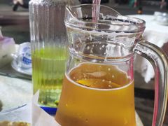 -海盗船. 龙虾烧烤. 酒馆