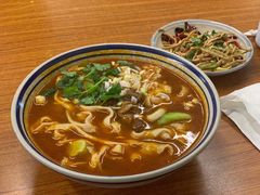 牛肉刀削面-侯哥面馆(瑞景店)