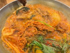 -喇喇排骨火锅·传统韩式脊骨汤(望京西园总店)