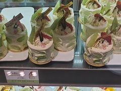 -罗森尼娜(德思勤店)