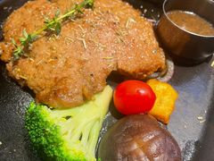 -牛扒先生·厚切雪花牛扒西餐厅(北京路禺山路店)