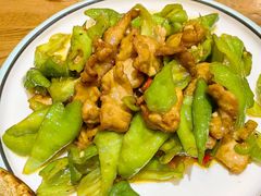 -东来菜馆•手抓海鲜家常菜•海鲜锅贴(鸽子窝店)
