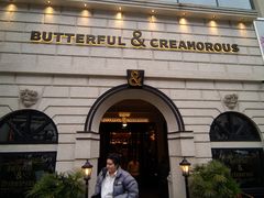 -BUTTERFUL&CREAMOROUS 黄油与面包(万象城店)