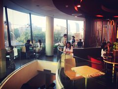-麦当劳(展览路店)