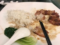 -广东仔港式茶餐厅(银泰店)