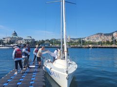 -拓恩帆船俱乐部