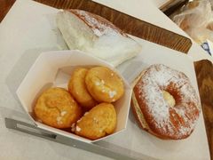 -巴黎贝甜(大宁国际商业广场店)