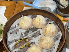 -馋三尺蟹粉小笼(人民广场店)