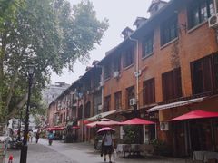 -黎黄陂路街头博物馆